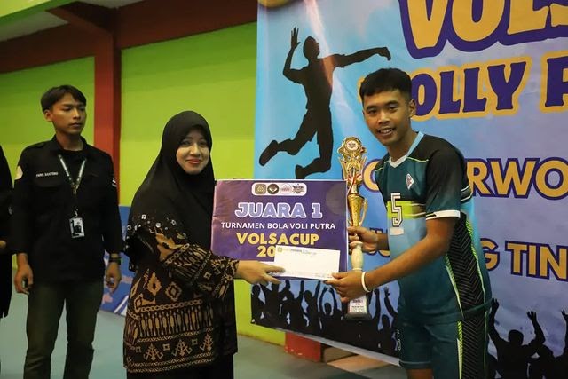Bupati Purworejo Yuli Hastuti Tutup Volsacup 2024, SMKN 4 Purworejo Borong&nbsp;Juara