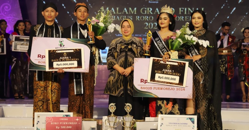 Mualif Sulistio dan Galuh Dhinar Divanka Dinobatkan sebagai Bagus Roro Purworejo&nbsp;2024
