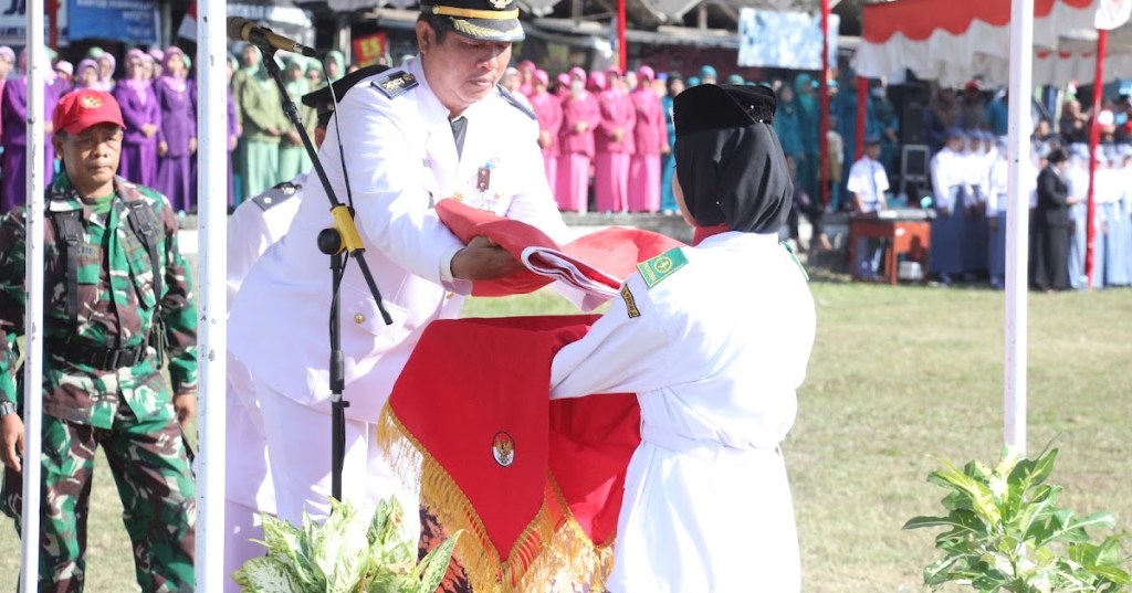 Upacara Hari Ulang Tahun Indonesia ke-79 di Kecamatan Pituruh Berjalan&nbsp;Khidmat