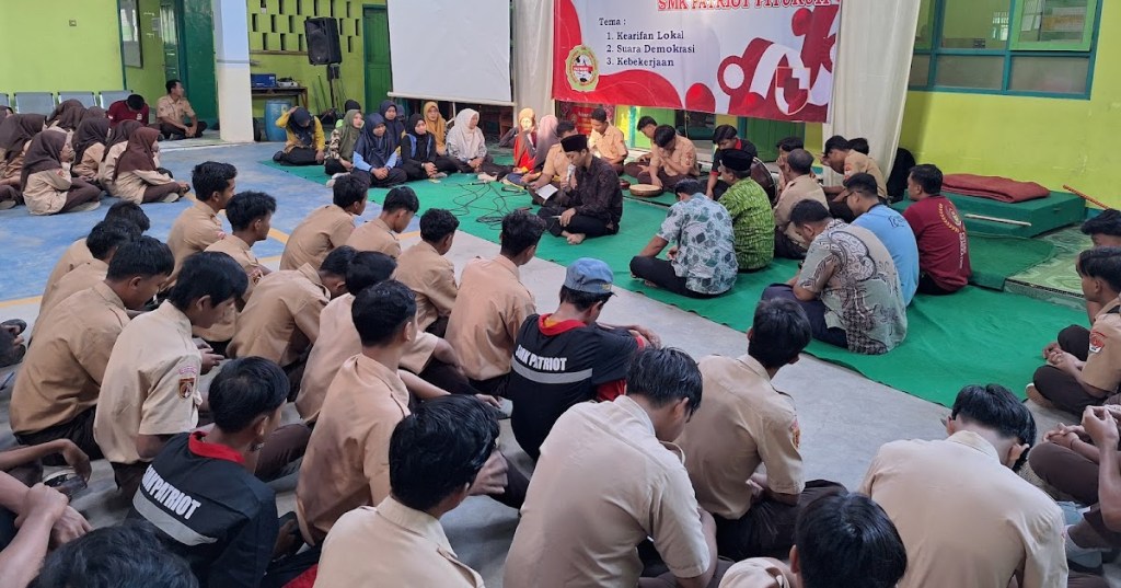 SMK Patriot Pituruh Gelar Jumat Bersholawat Sambut Bulan Maulid&nbsp;Nabi